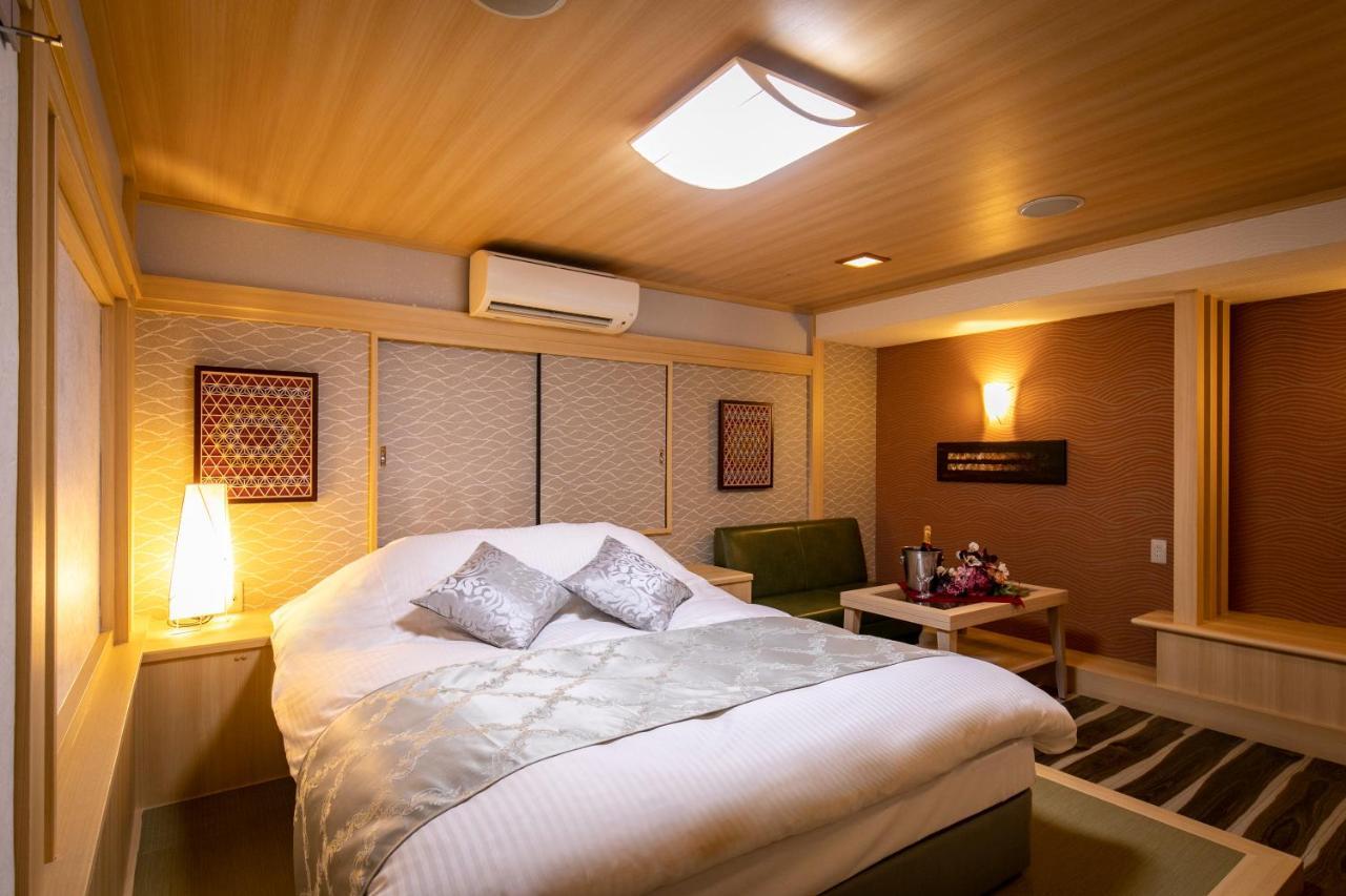 Liefdeshotel Exe アネックス 大人専用 Tokio